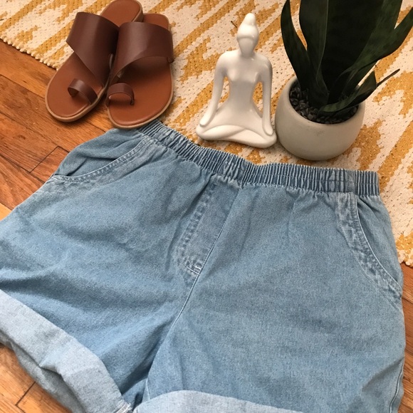 Vintage Paperbag Roll Cuff Denim Shorts - Picture 3 of 6